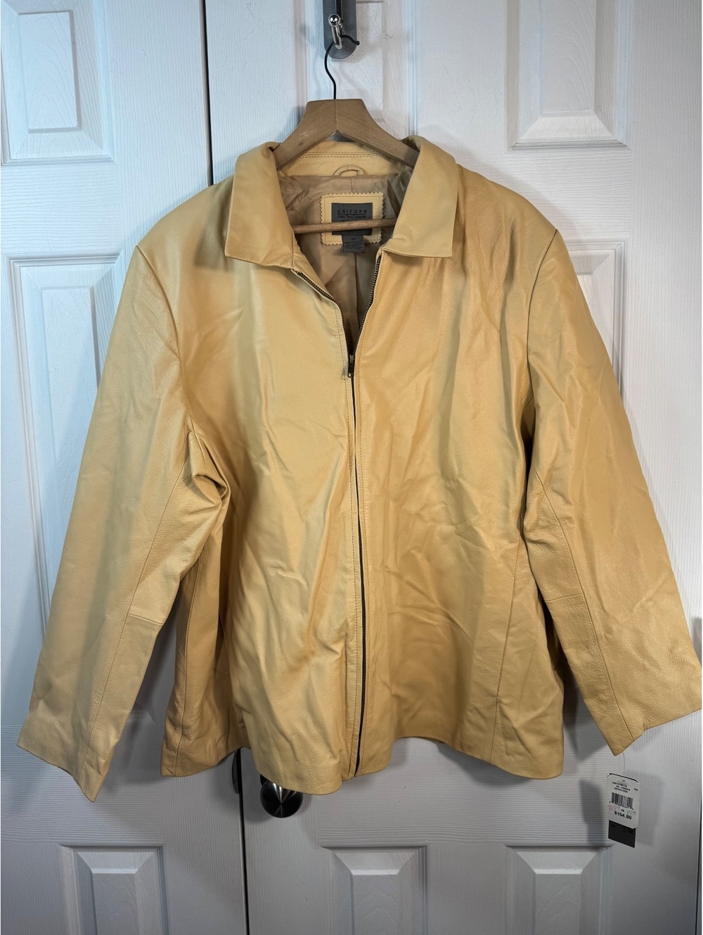 Uniform by John Paul Richard Women's Genuine Leather Jacket Size 20 Beige